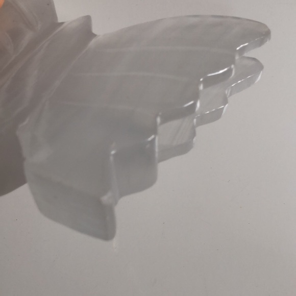 ⭐️Host Pick⭐️- Glass Butterfly Napkin holder - Picture 8 of 16